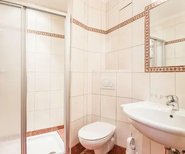 Scharfetthof Farmház